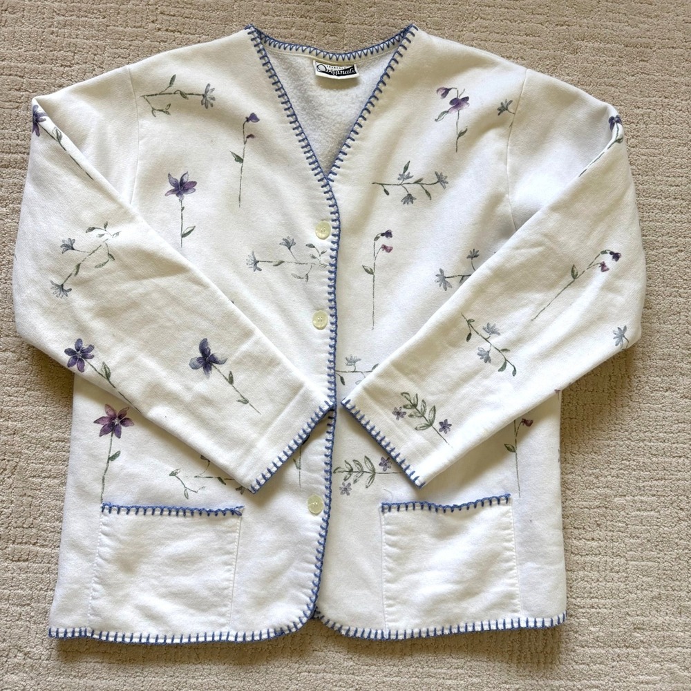 Frabjous Originals Floral Cardigan White Blue Blanket Stitch Wildflowers L/XL
